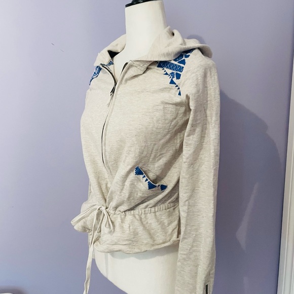 Anthropologie Lilka Embroidered Epaulette French Terry cotton Gray Hoodie - Picture 3 of 5